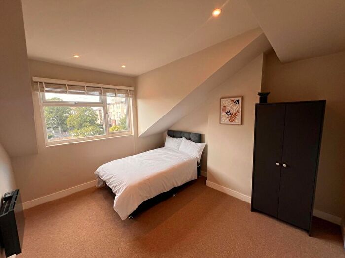 1 Bedroom House Of Multiple Occupation To Rent In St. James's Road, Croydon, CR0