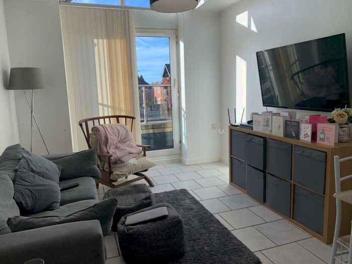 1 Bedroom Flat To Rent In Laureate House, Lincoln, LN1