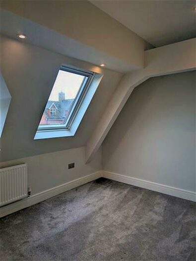 1 Bedroom Apartment To Rent In Syresham Gardens, Haywards Heath, RH16