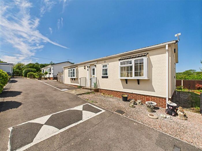 2 Bedroom Park Home For Sale In Bamfurlong Lane, Cheltenham, Gloucestershire, GL51