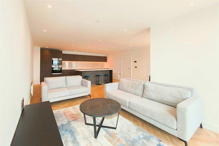 2 Bedroom Apartment To Rent In Elizabeth Tower, M15