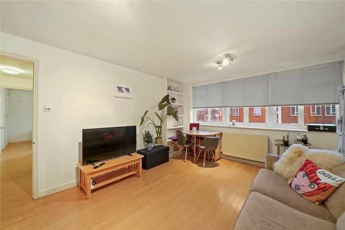 2 Bedroom Flat To Rent In Eamont Court, Shannon Place, NW8