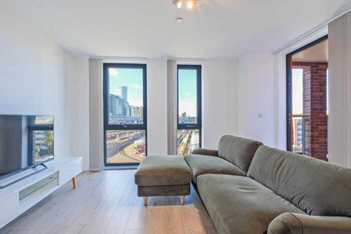 1 Bedroom Flat For Sale In Williamsburg Plaza, , Canary Wharf, London, E14