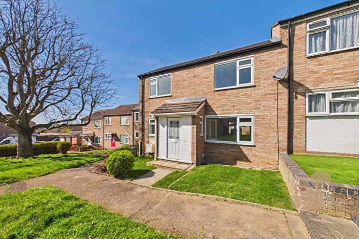 3 Bedroom End Of Terrace House For Sale In Sycamore Road, Great Cornard, CO10