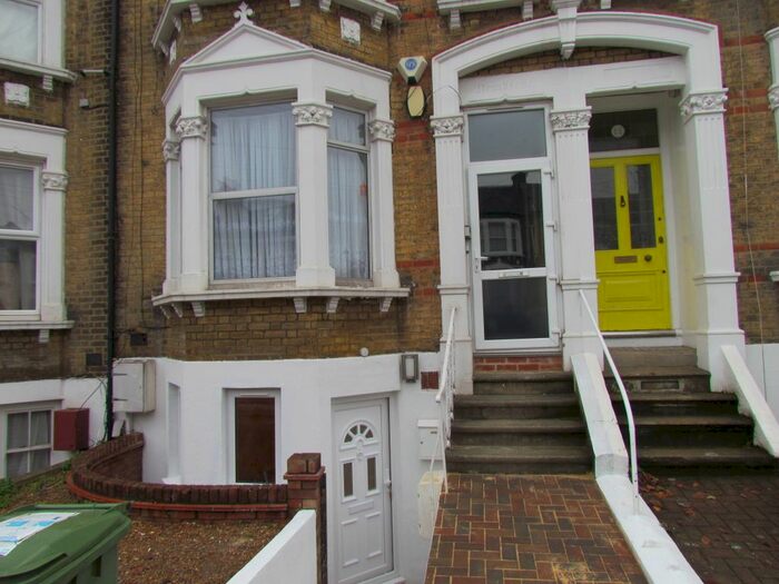 1 Bedroom End Of Terrace House To Rent In Waller Road, London, SE14