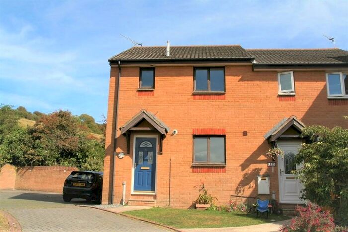 3 Bedroom Semi-Detached House To Rent In Willow Close, Ventnor, PO38