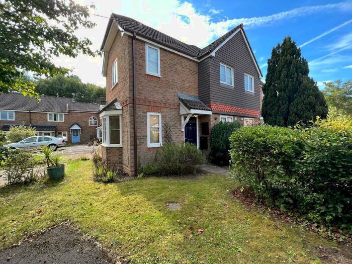 1 Bedroom Cluster House To Rent In Hitherhooks Hill, Bracknell, RG42
