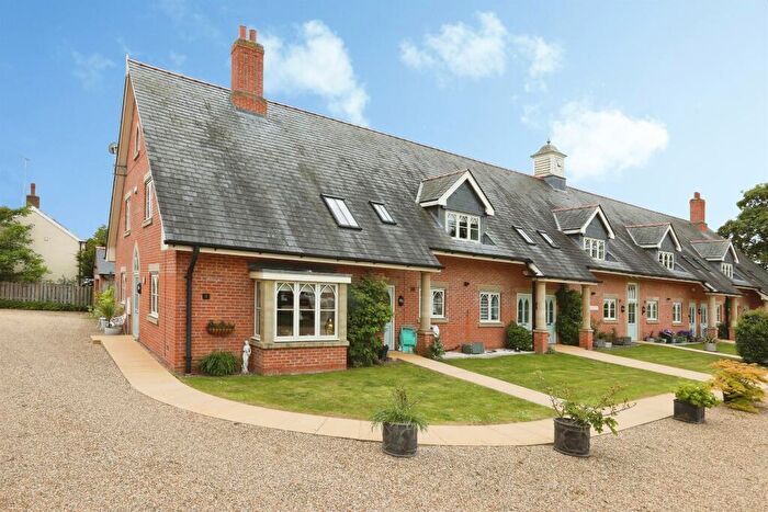 3 Bedroom Mews For Sale In The Mews, Retford, DN22