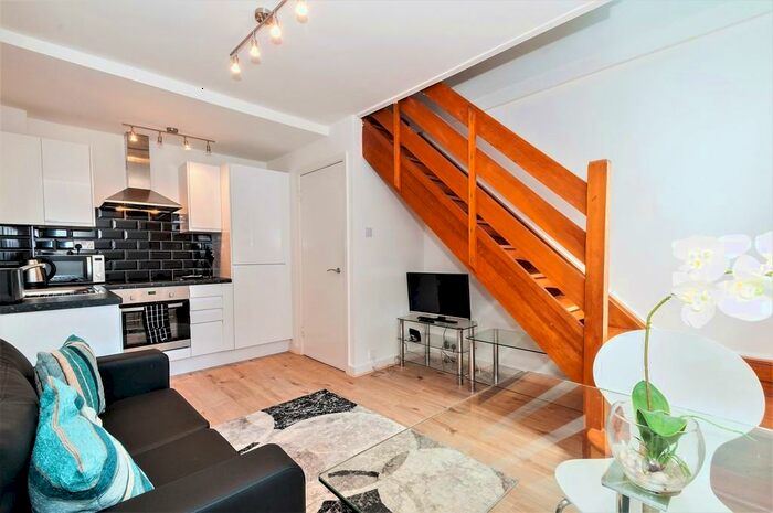 1 Bedroom Apartment To Rent In The Chandlers, The Calls, LS2