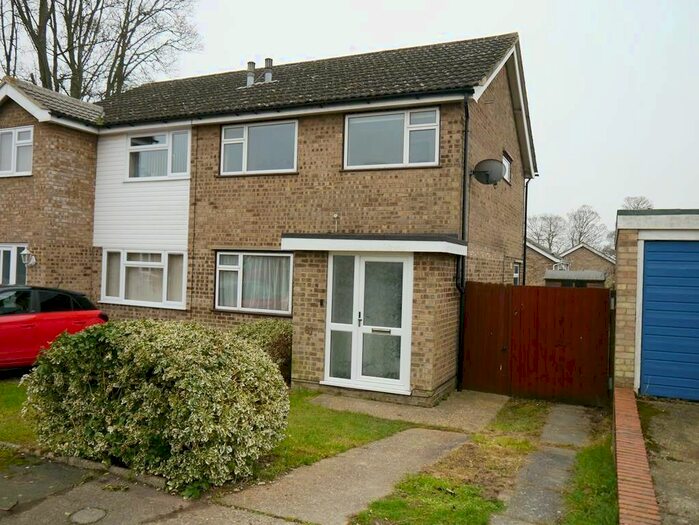 3 Bedroom Semi-Detached House To Rent In Lanercost Way, Ipswich, Suffolk, IP2