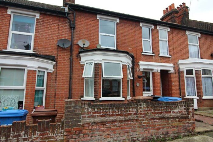 3 Bedroom Terraced House To Rent In Broom Hill Road, Ipswich, IP1