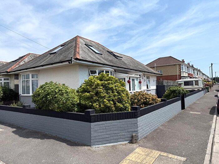 4 Bedroom Chalet For Sale In Morrison Avenue, Poole, Bournemouth Christchurch Poole, BH12