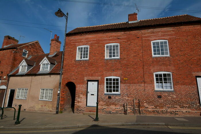 3 Bedroom Terraced House To Rent In King Street, Southwell, NG25