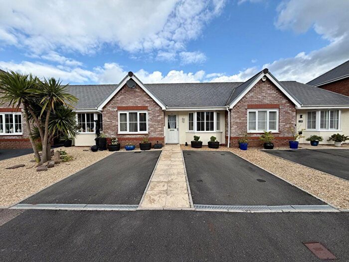 2 Bedroom Bungalow For Sale In Thomas Hill Close, Llanfoist, NP7