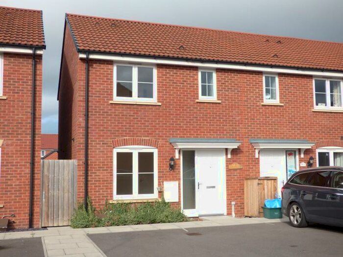 3 Bedroom Terraced House To Rent In Babdown Close, Kingsway, GL2