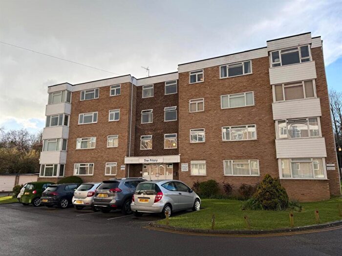 2 Bedroom Flat To Rent In London Road, Patcham, Brighton, BN1