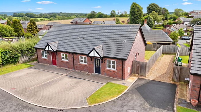 2 Bedroom Semi-Detached Bungalow For Sale In Thornedge Gardens, Cumwhinton, Carlisle, CA4