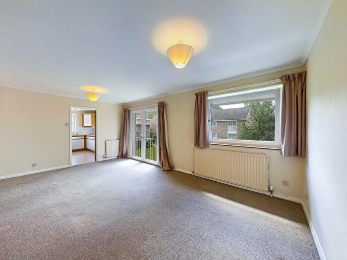 2 Bedroom Apartment To Rent In The Park, Cheltenham, Gloucestershire, GL50