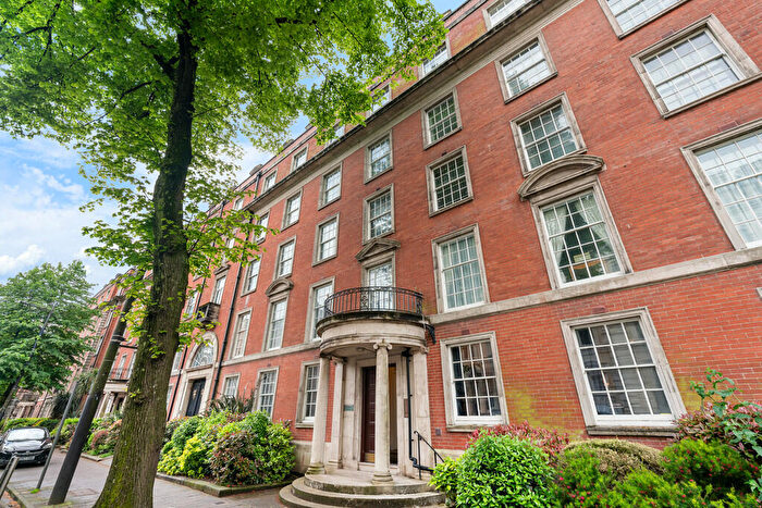 1 Bedroom Apartment To Rent In Dunraven House, Westgate Street, Cardiff, CF10