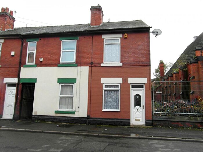 2 Bedroom Terraced House To Rent In Shaftsbury Cresent, Derby, DE23