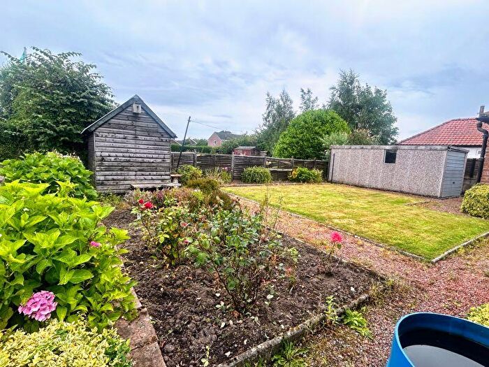 2 Bedroom Detached Bungalow To Rent In Corby Hill, Carlisle, CA4