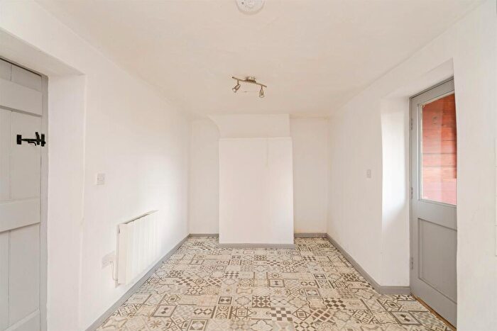 2 Bedroom Character Property For Sale In The Street, Tattersett, King's Lynn, PE31