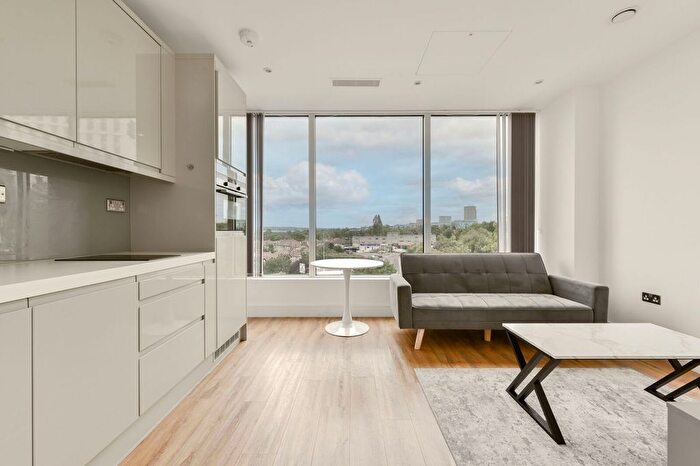 Studio For Sale In West Gate, Ealing, London, W5