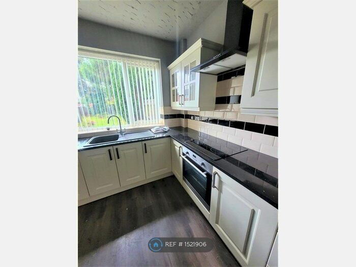 3 Bedroom Semi-Detached House To Rent In Elm Street, Middleton, Manchester, M24