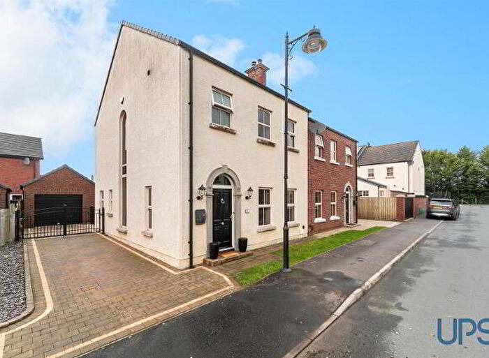 3 Bedroom Semi-Detached House For Sale In Chestnut Grange, Glenavy, BT29