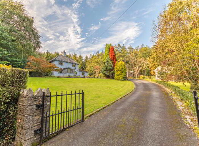 4 Bedroom Detached House For Sale In Woodside Cottage, Tollymore Forest, Tullybrannigan Road, Newcastle, BT33