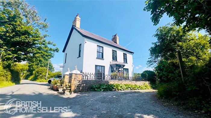 6 Bedroom Detached House For Sale In Blaencelyn, Llandysul, Ceredigion, SA44