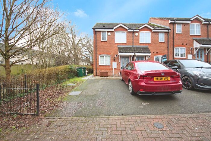 2 Bedroom End Of Terrace House For Sale In Knotting Way, Coventry, CV3
