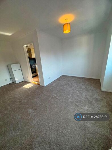 Studio To Rent In Swift House, Maidstone, ME16