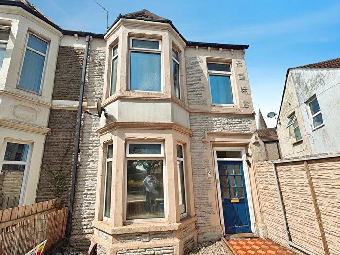3 Bedroom End Of Terrace House For Sale In Leckwith Road, Canton, Cardiiff, CF11
