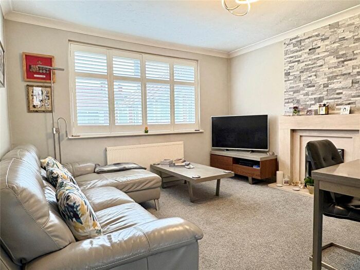 2 Bedroom Semi-Detached Bungalow For Sale In Chilton Avenue, Chadderton, Oldham, OL9