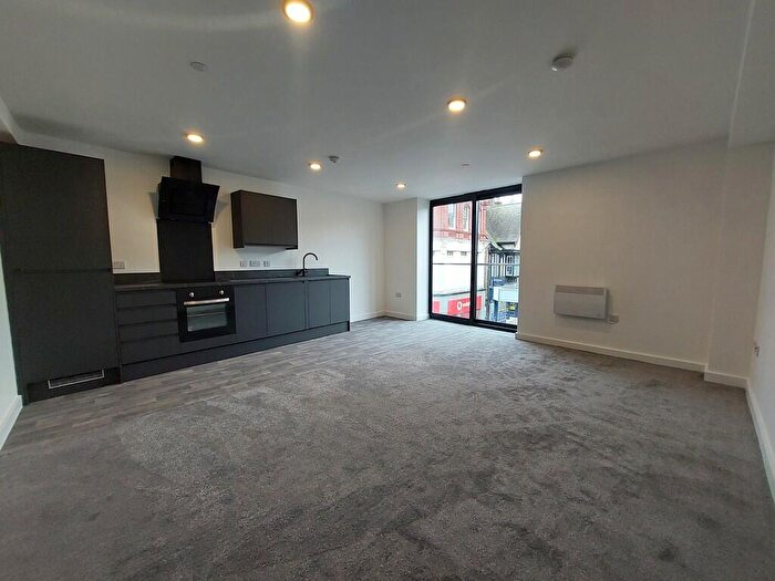 2 Bedroom Apartment To Rent In Burlington Square, Burlington Street, Chesterfield, S40