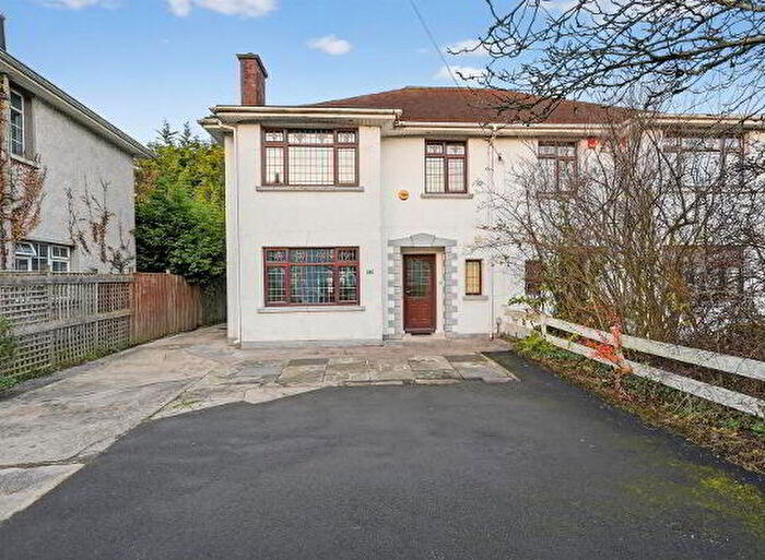 4 Bedroom Semi-Detached House For Sale In Stockmans Lane, Belfast, BT9