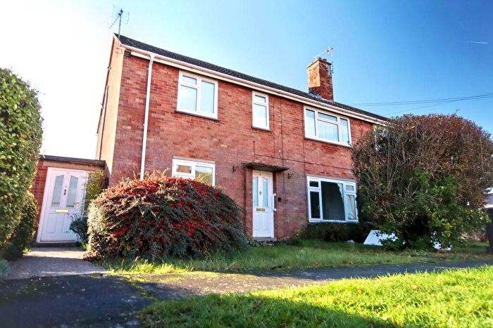 2 Bedroom Flat For Sale In Burnaby Close, Brampton, Huntingdon, Cambridgeshire, PE28