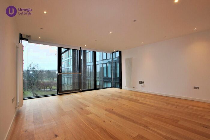 2 Bedroom Flat To Rent In Simpson Loan, Quartermile, Edinburgh, EH3