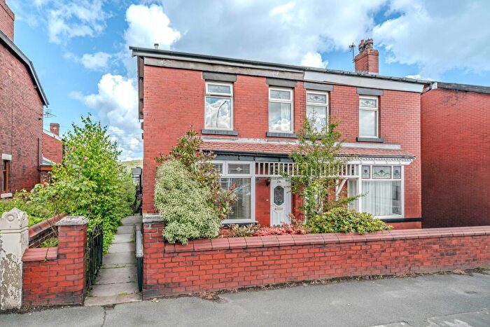 3 Bedroom Semi Detached House For Sale In Eaves Lane, Chorley, PR6