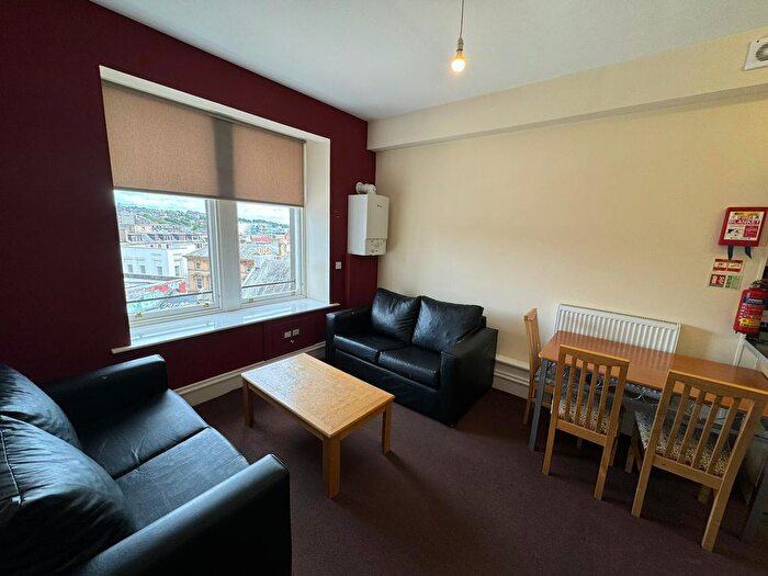 3 Bedroom Flat To Rent In /, Commercial Street, Dundee, DD1
