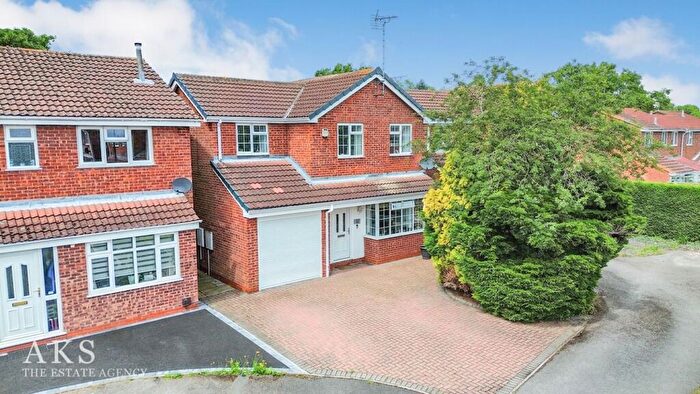 5 Bedroom Detached House For Sale In Woodmans Croft, Hatton, DE65