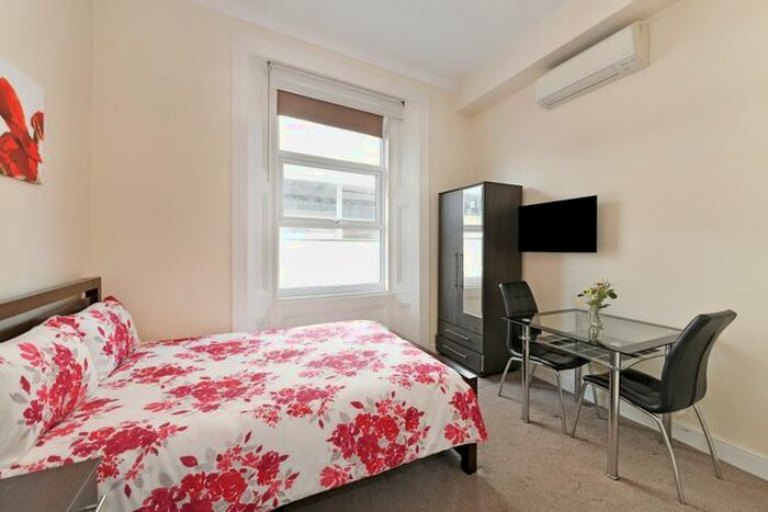 Studio To Rent In Cromwell Road, London, SW7