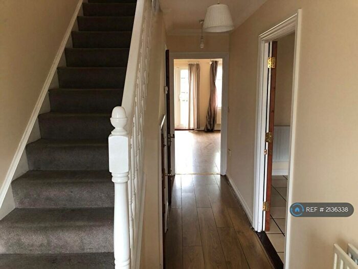 4 Bedroom Terraced House To Rent In The Rye, London, N14