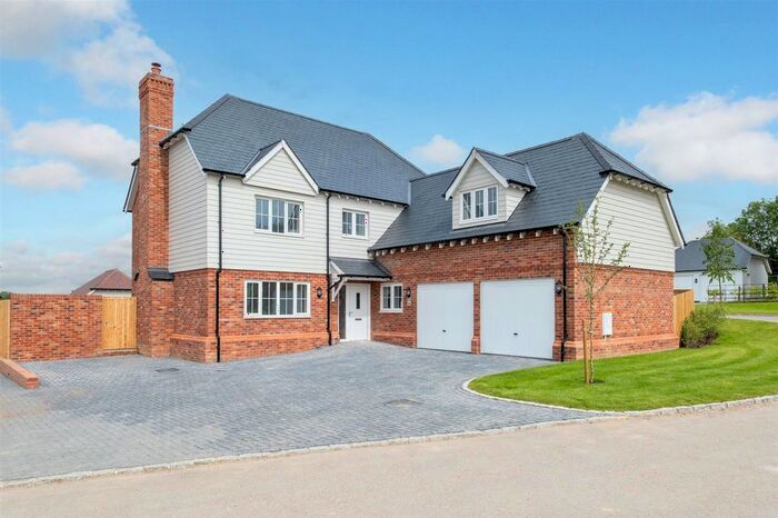 5 Bedroom Detached House For Sale In New Road, Egerton, Ashford, TN27