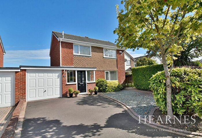4 Bedroom Detached House For Sale In Cammel Road, West Parley, Ferndown, BH22