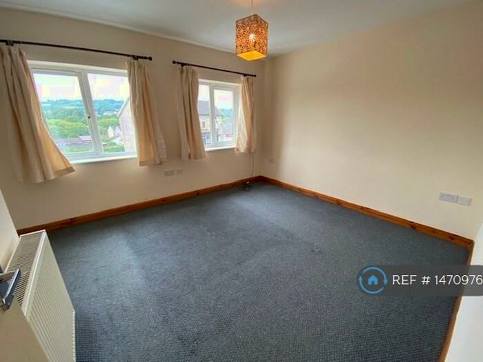 2 Bedroom Detached House To Rent In High Street, Fleur De Lis, Blackwood, NP12