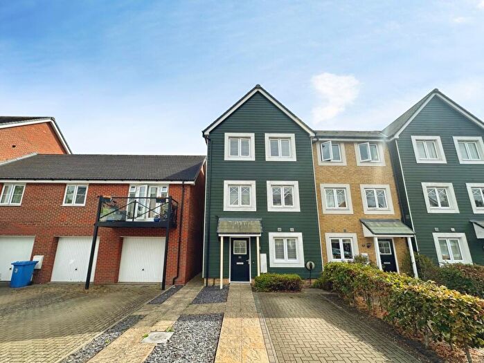 4 Bedroom End Of Terrace House For Sale In Stevens Way, Church Crookham, Fleet, Hampshire, GU52