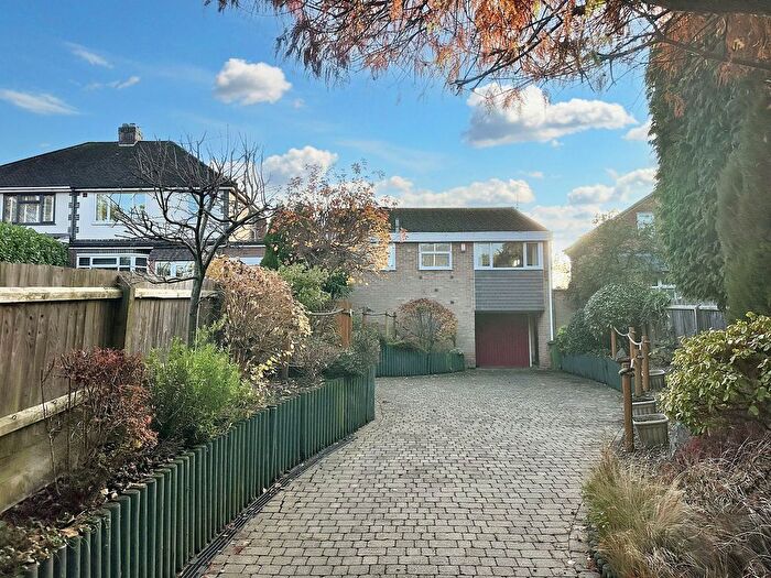 2 Bedroom Detached House For Sale In Leicester Road, Glenfield, LE3