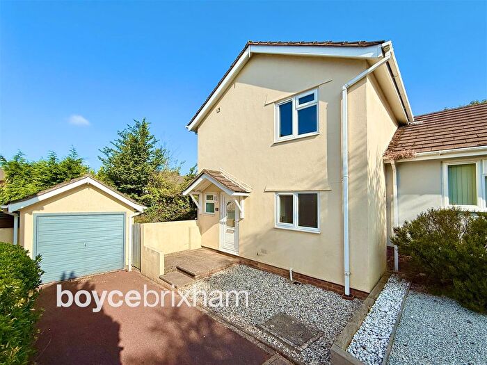 3 Bedroom Semi-Detached House For Sale In Bridle Close, Paignton, TQ4